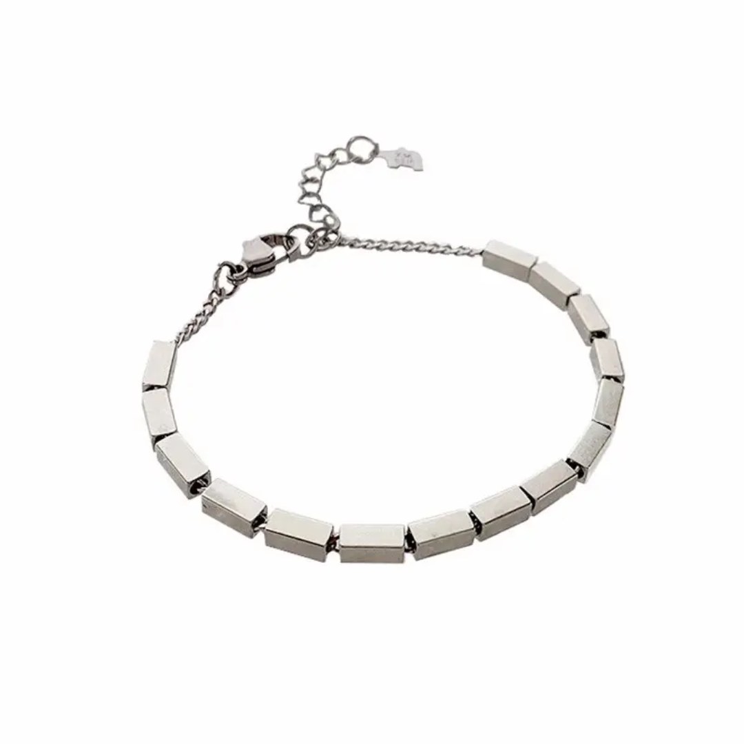 Sleek Silver-Toned Bar Link Bracelet