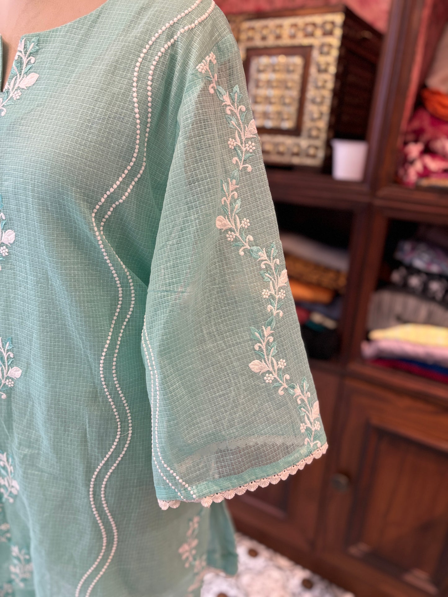 Kurti