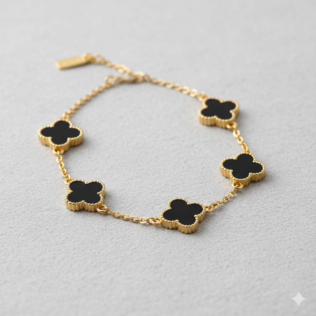 Lucky Clover Charm Bracelet