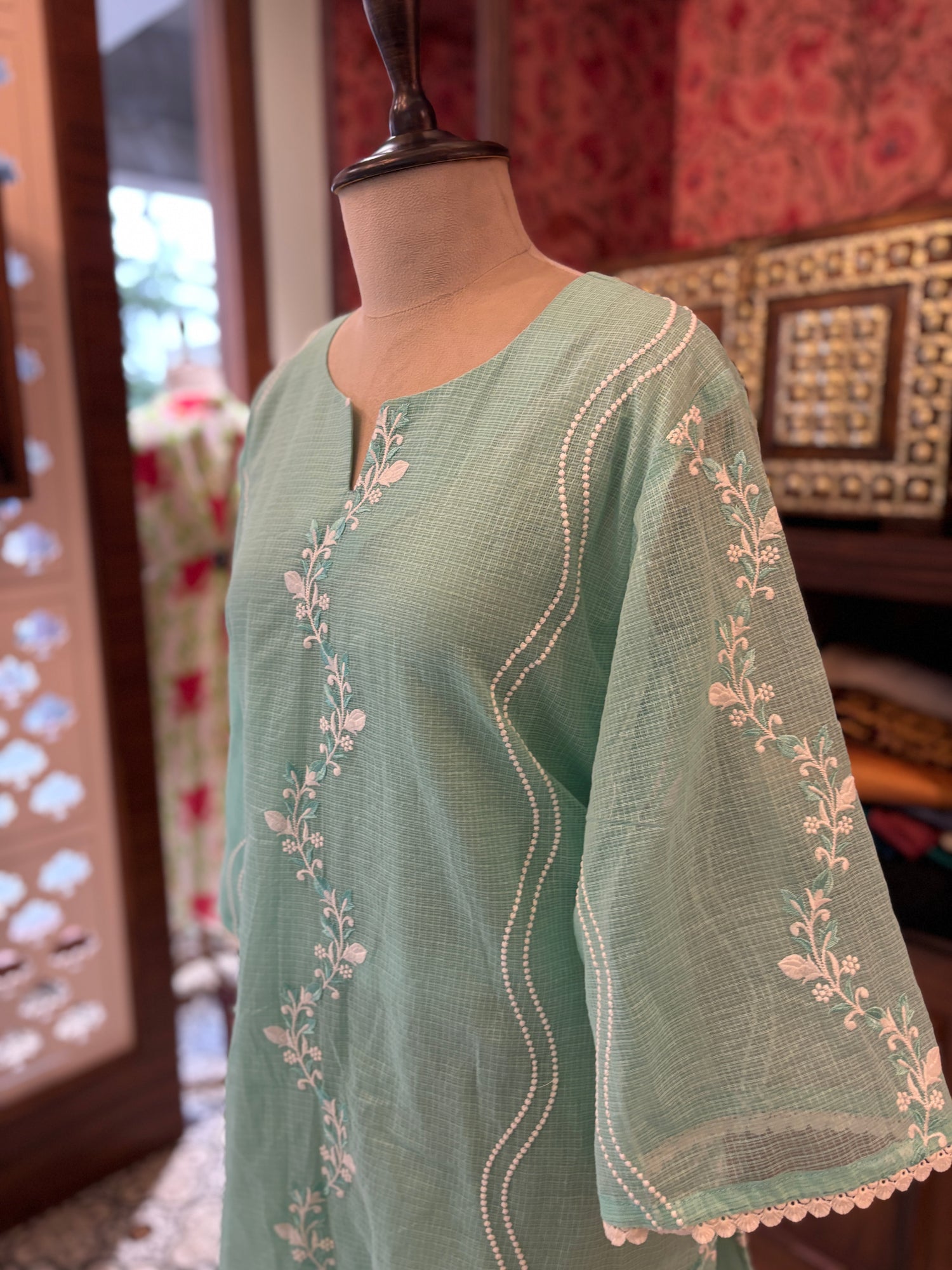 Kurti