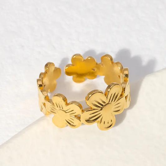 Amber floral open ring