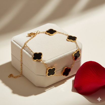 Lucky Clover Charm Bracelet