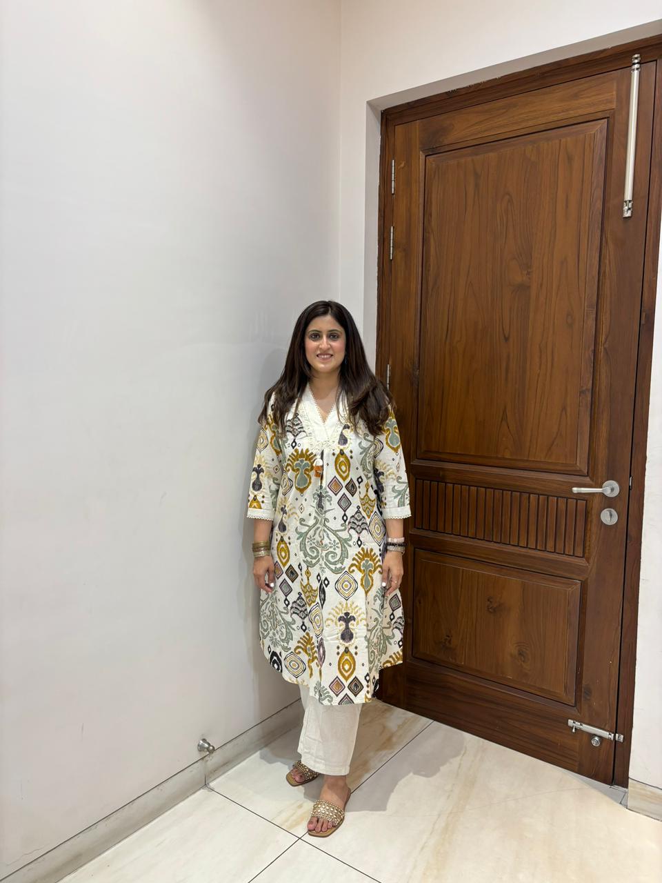 Off White Kurta Set